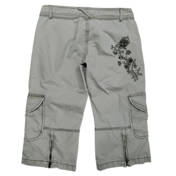 Jordache Vintage Twee Extra Low Cargo Capri Pants Embroidered Women's Size 6 - Picture 2 of 13